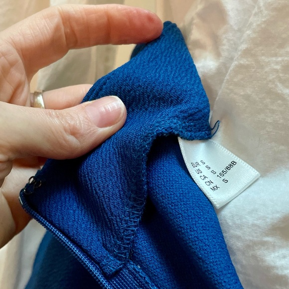 💃 Blue Floral Embroidered Mini Skirt Sz S - Picture 9 of 12